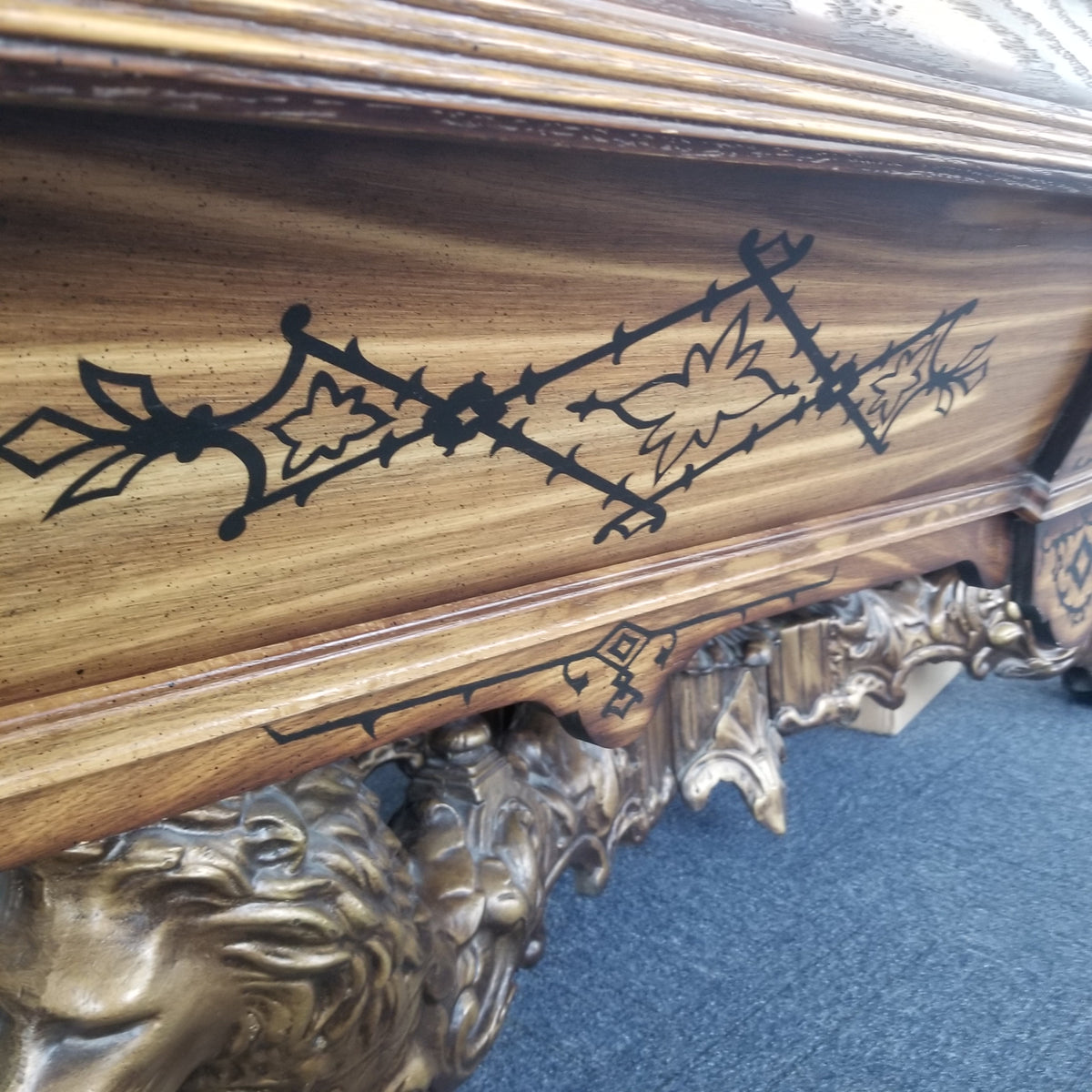 Used 9' Golden West Billiards Victorian Pool Table