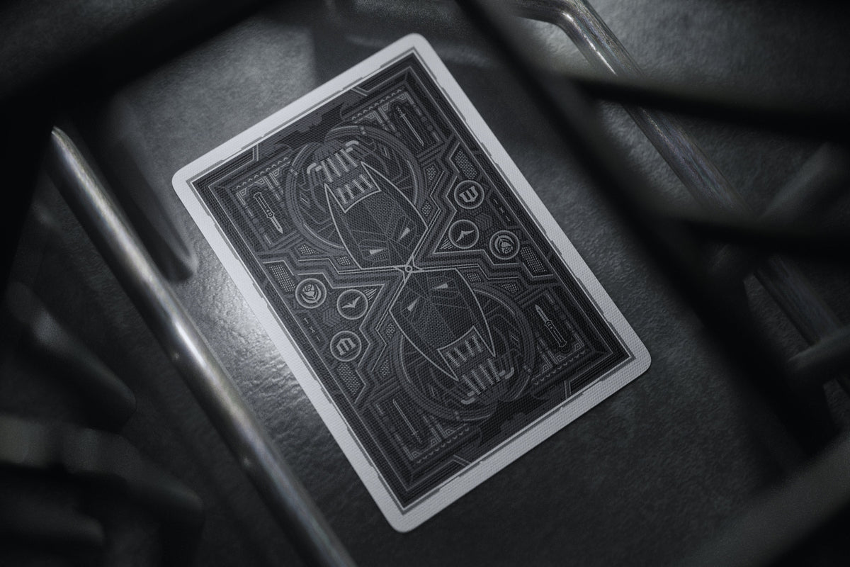 Theory11 THEORY 11 Batman- The Dark Knight Playing Cards - view 3