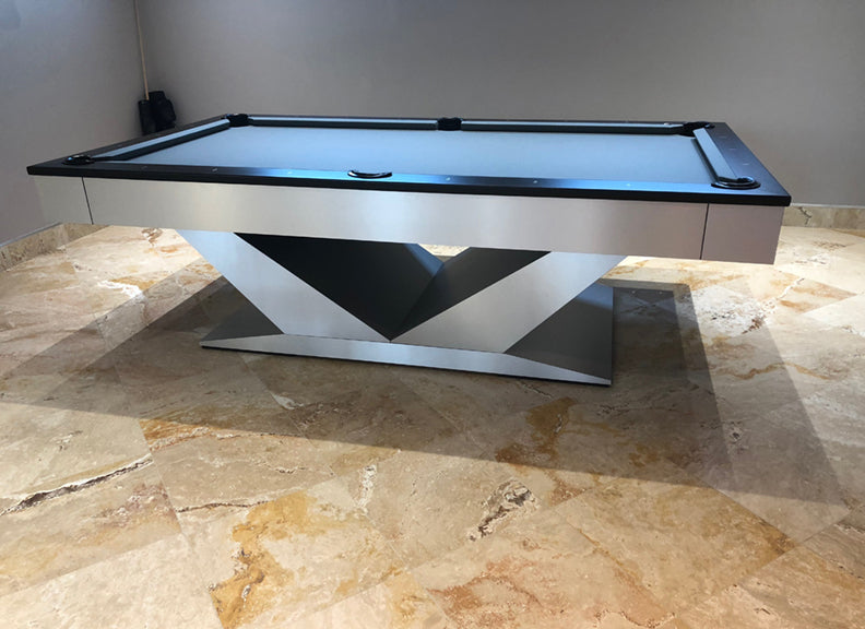 V TABLE