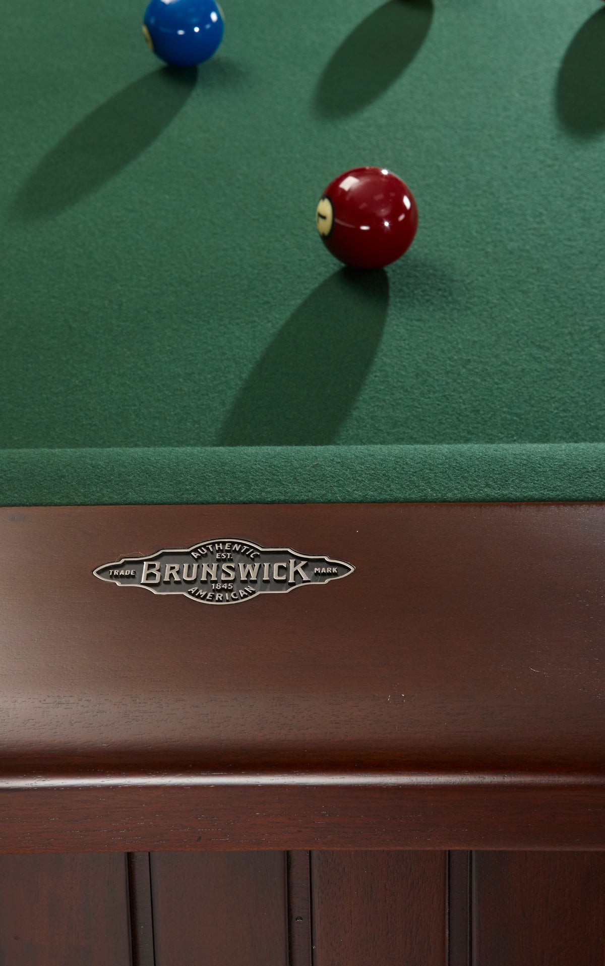 Brunswick The Henderson Billiard Table - view 6